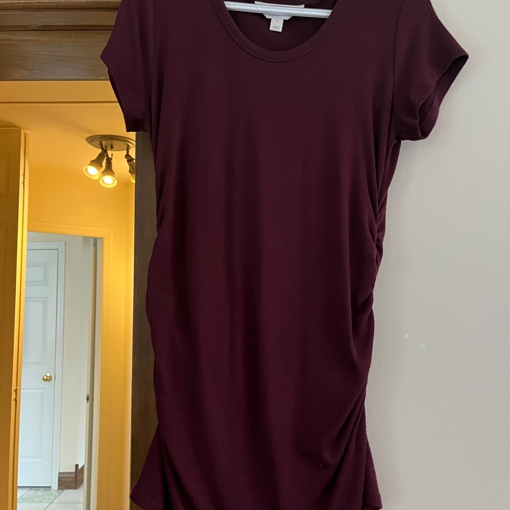 Market & Spruce Deep Red Maternity Top